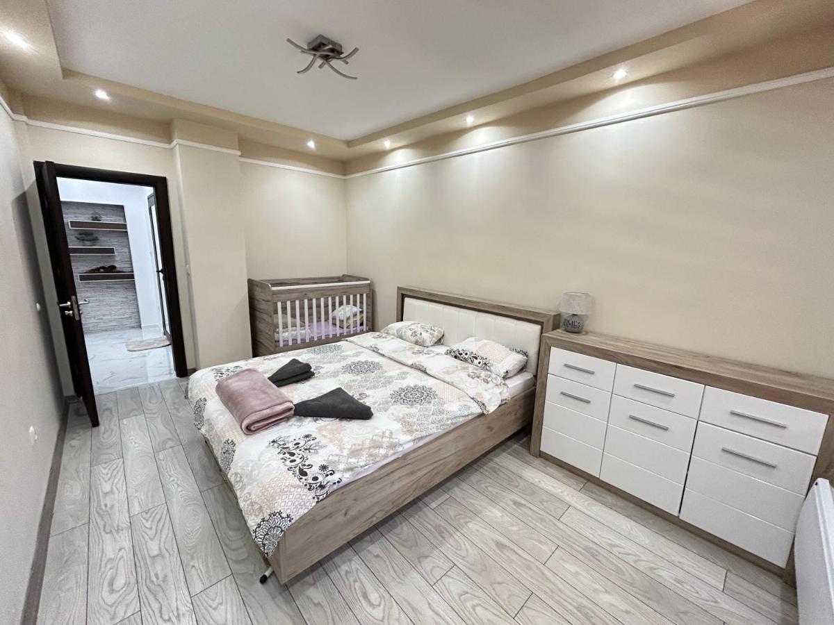 Apartament Deluxe Karina-Free Parking 부르가스 외부 사진
