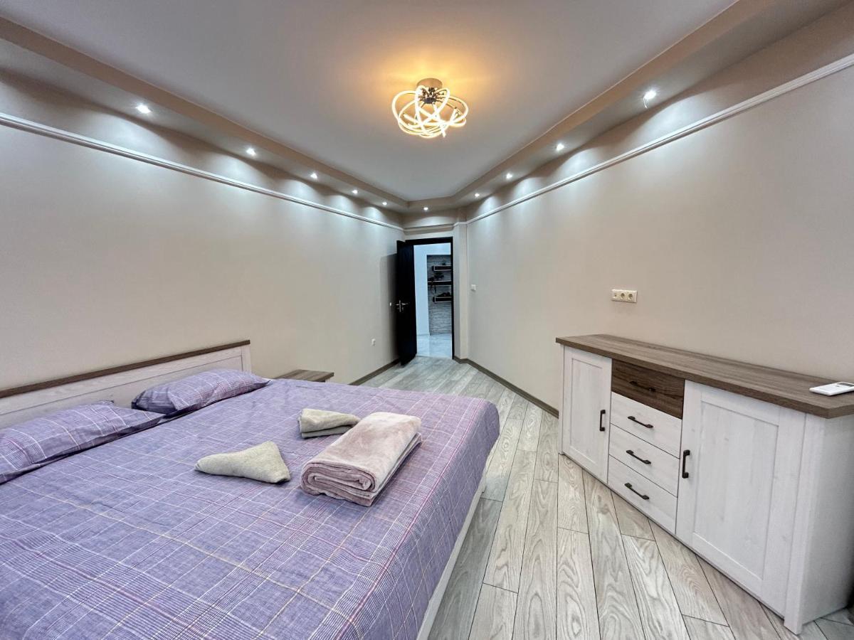 Apartament Deluxe Karina-Free Parking 부르가스 외부 사진
