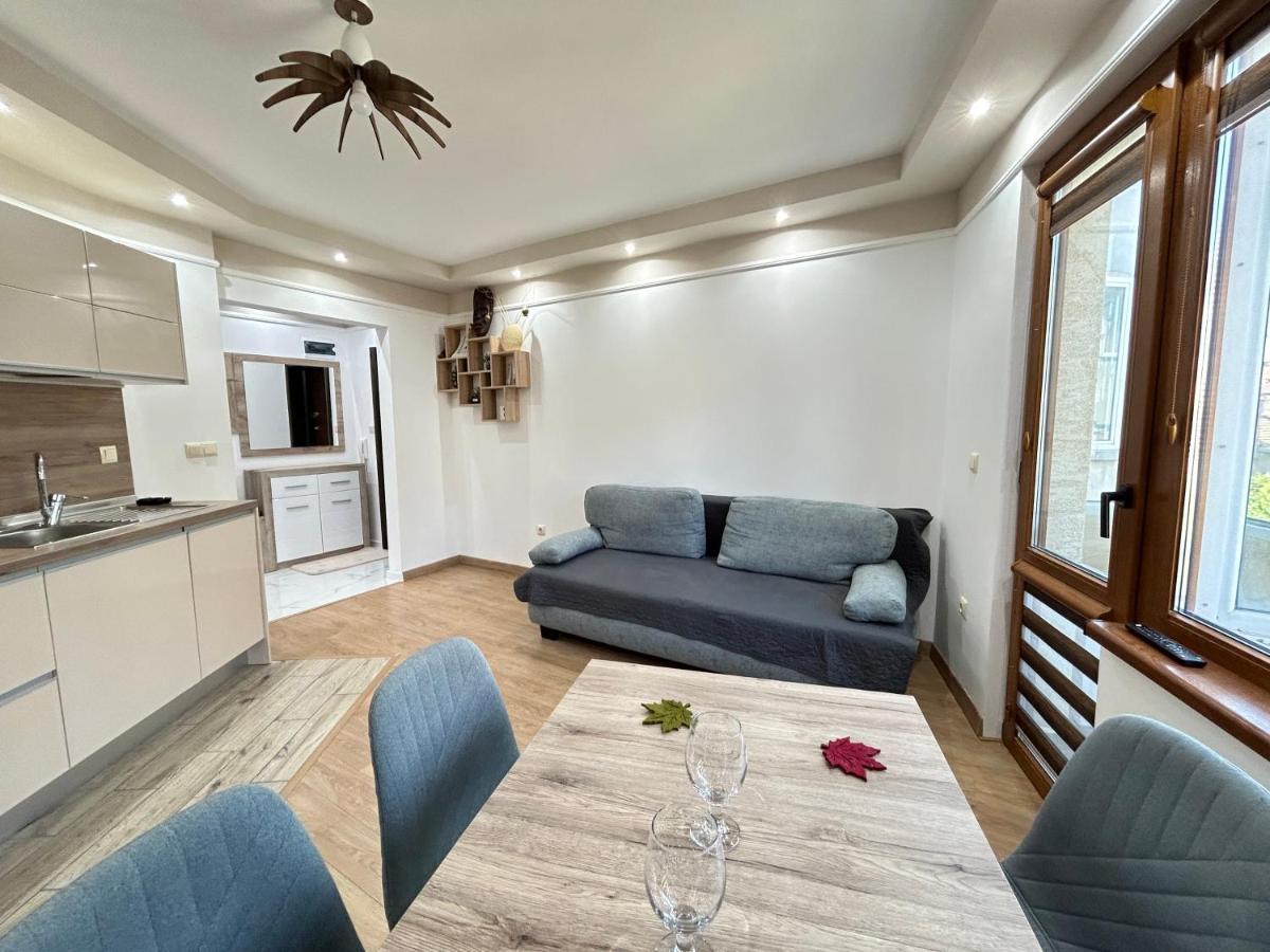 Apartament Deluxe Karina-Free Parking 부르가스 외부 사진
