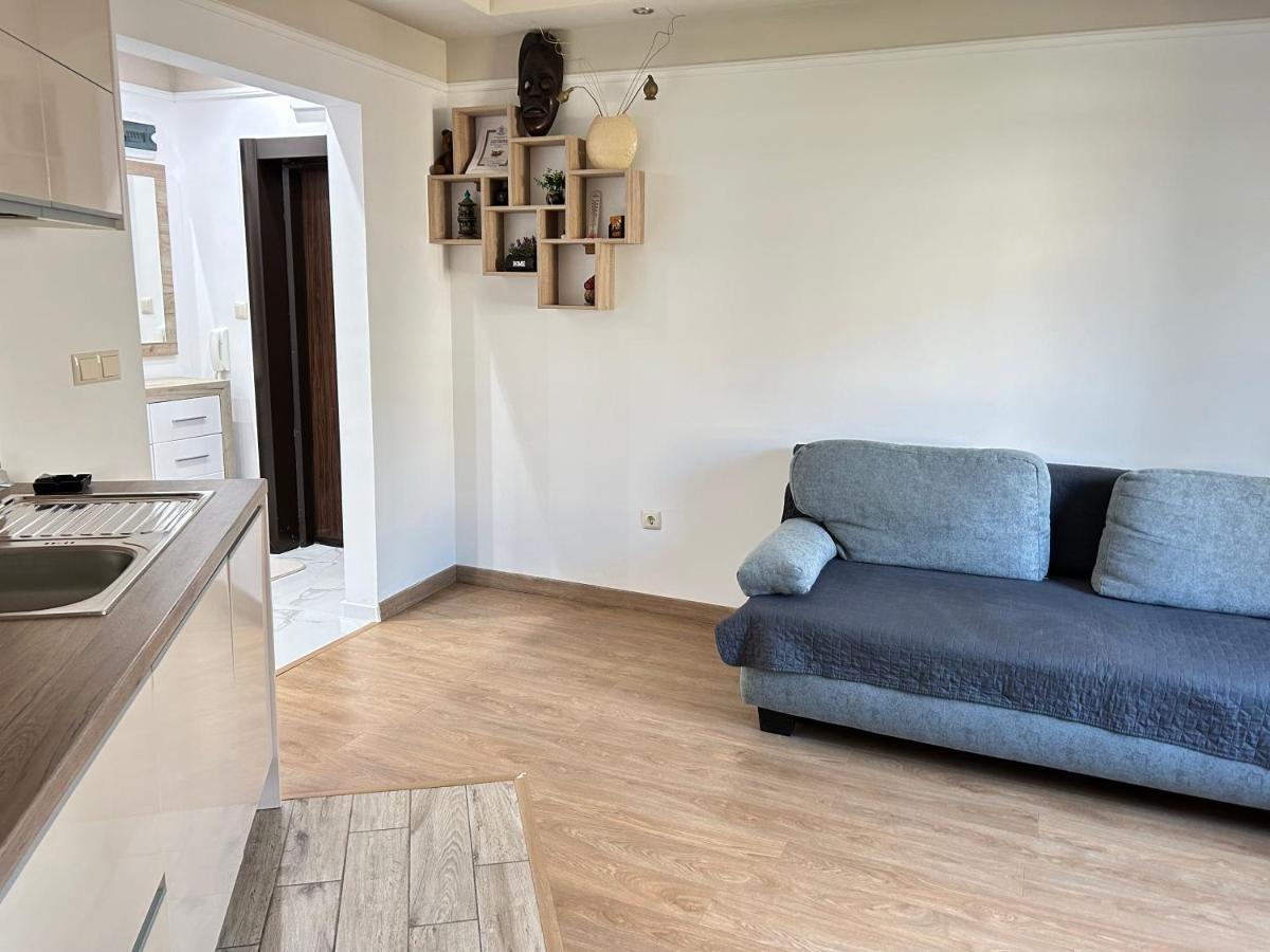 Apartament Deluxe Karina-Free Parking 부르가스 외부 사진
